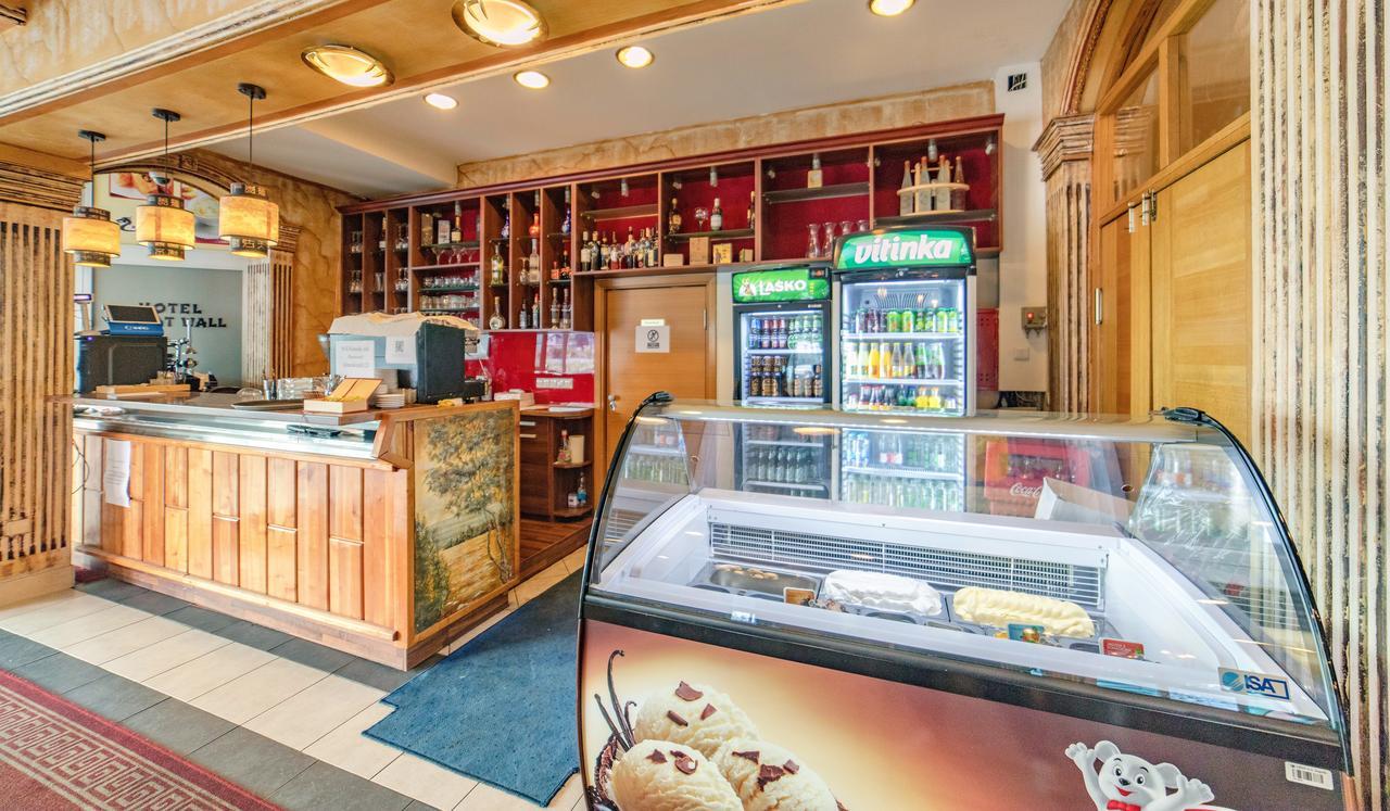 סראייבו Hotel & Restaurant Great Wall - Airport מראה חיצוני תמונה